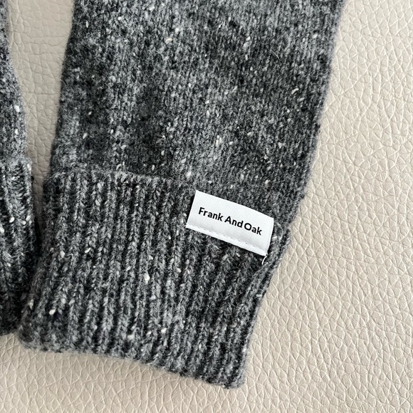 NWOT - Frank and Oak Men’s Wool Blended Gloves - Picture 3 of 4